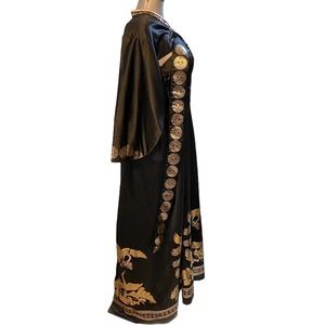 2 Piece Oriental Asian Qifu Robe Kimono Outfit Black/Gold Cranes Royal Princess